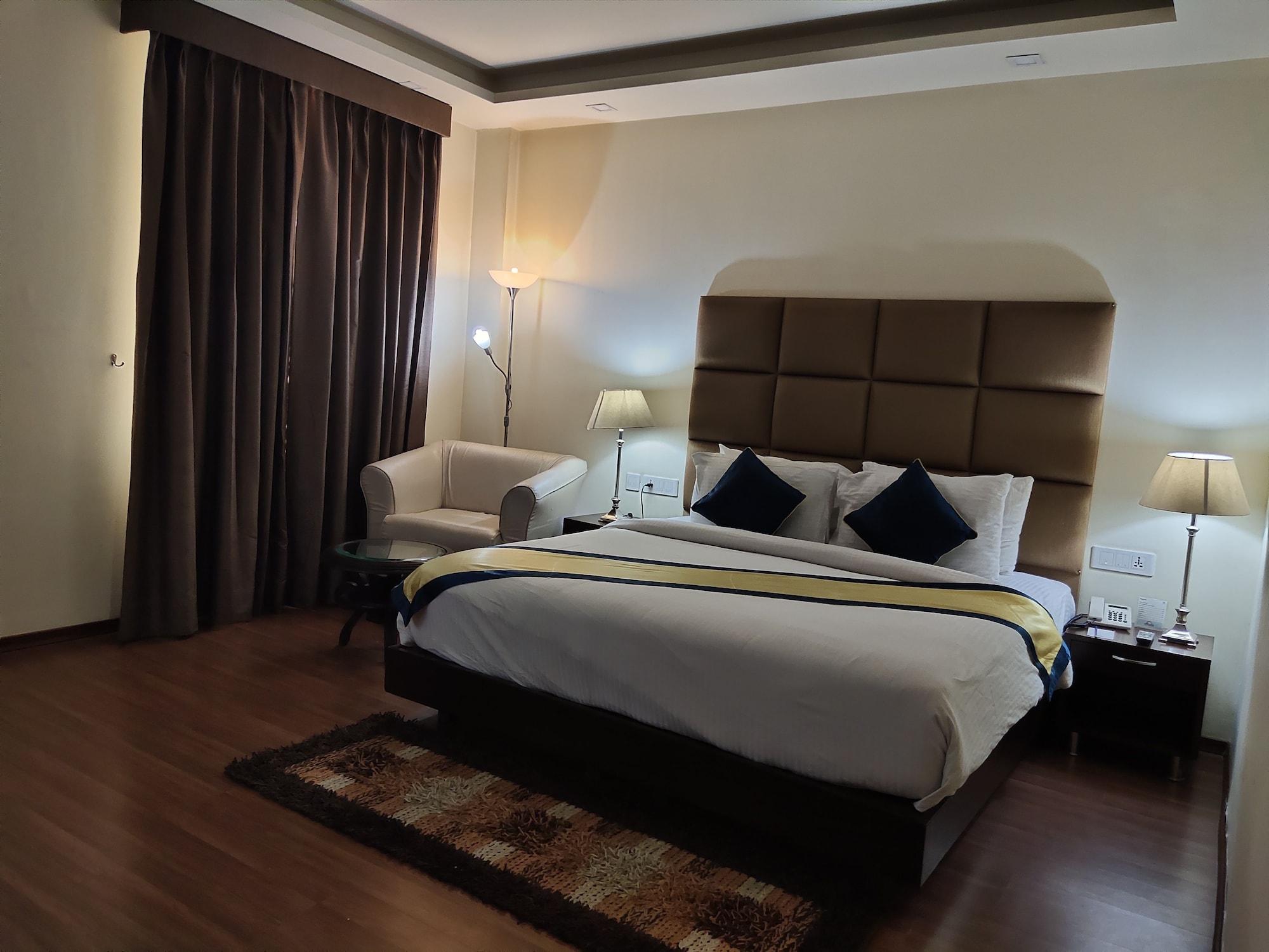 Days Hotel By Wyndham, Τζαλαντάρ Εξωτερικό φωτογραφία